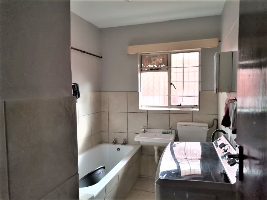 1 Bedroom Property for Sale in Navalsig Free State